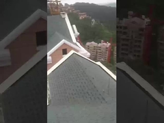 Плитка из деревянного зерна, покрытая цветным камнем, водонепроницаемая, покрытая камнем, металлическая плитка